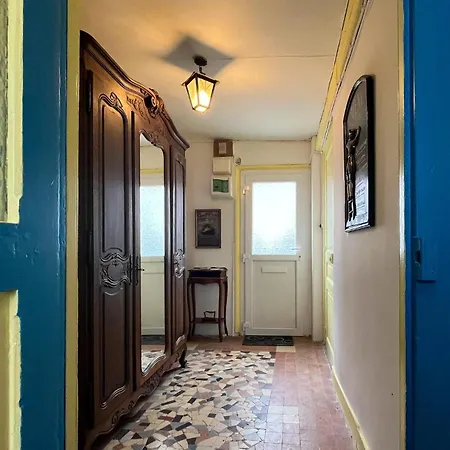 1 Bedroom Gorgeous In אולט